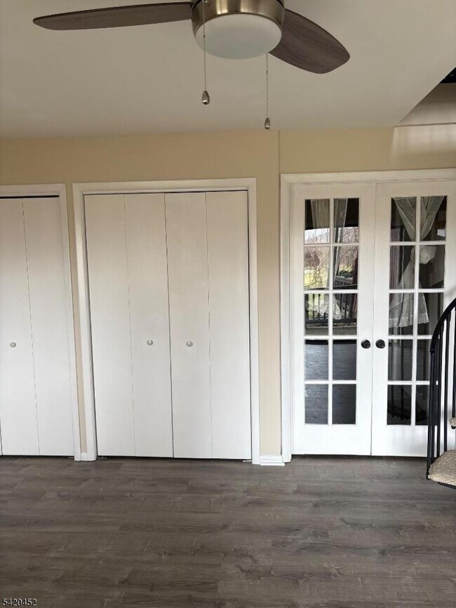 Building Photo - 3 Port Royal Dr