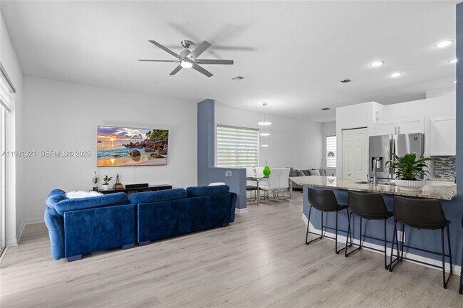 Building Photo - 625 Bald Cypress Rd