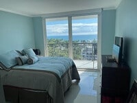 Building Photo - 3031 N Ocean Blvd