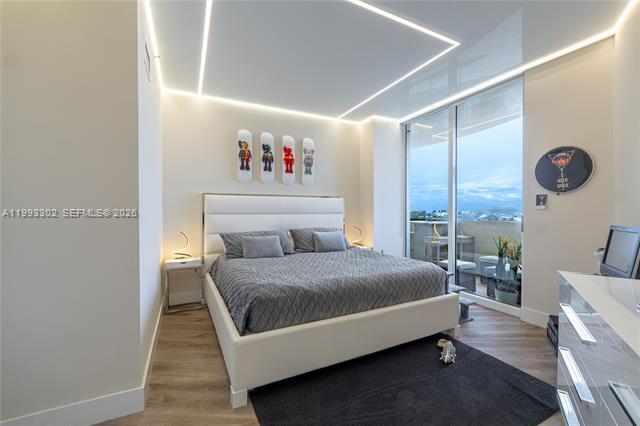 Building Photo - 19501 W Country Club Dr