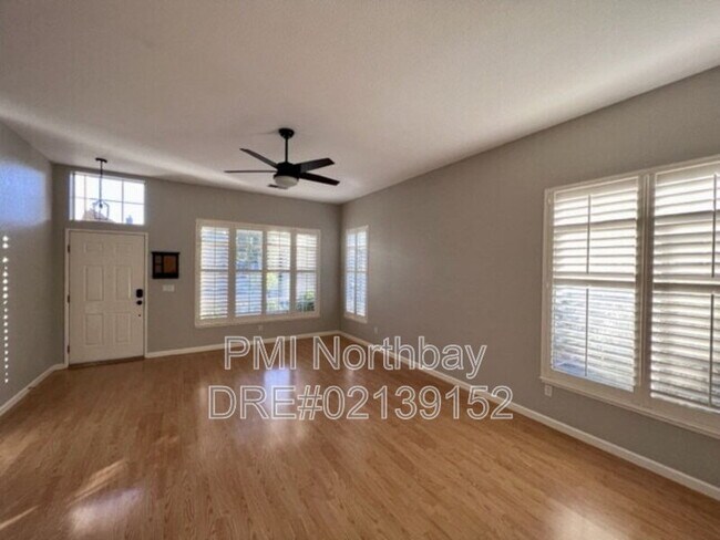 Building Photo - 1465 Wedgewood Ct