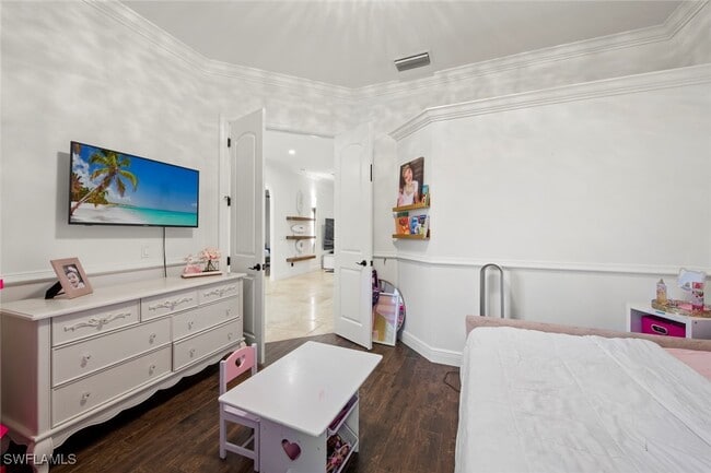 Building Photo - 27153 Barefoot Ln