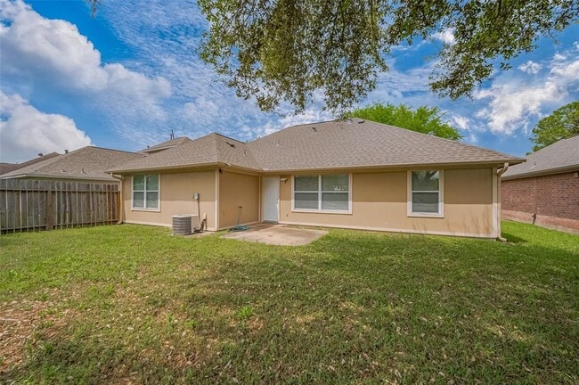 Building Photo - 4811 Tracemeadow Dr