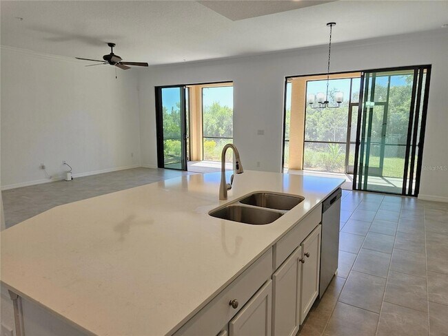 Building Photo - 10031 Crooked Crk Dr