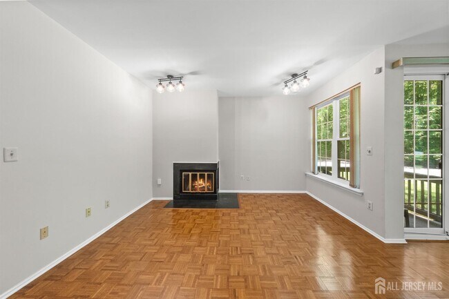 Building Photo - 6111 Cedar Ct