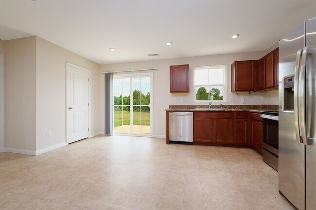 Building Photo - Single Family Home