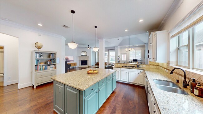 Building Photo - 8134 Caroline Ridge Dr