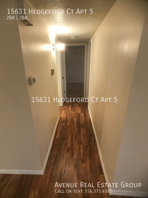 Building Photo - 15631 Hedgeford Ct