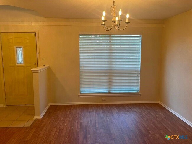 Building Photo - 4908 Donegal Bay Ct
