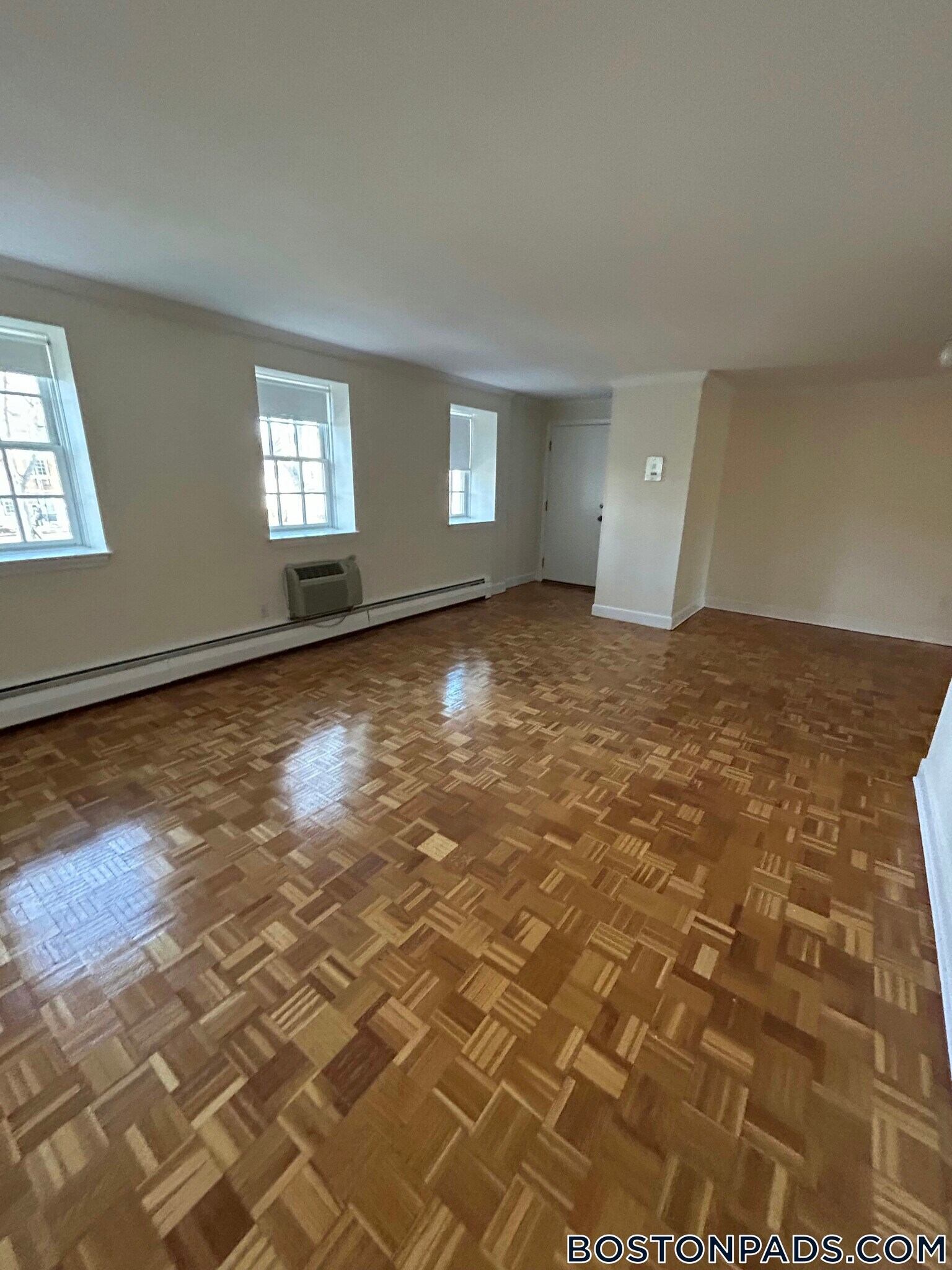 Building Photo - 38 Worthen Rd