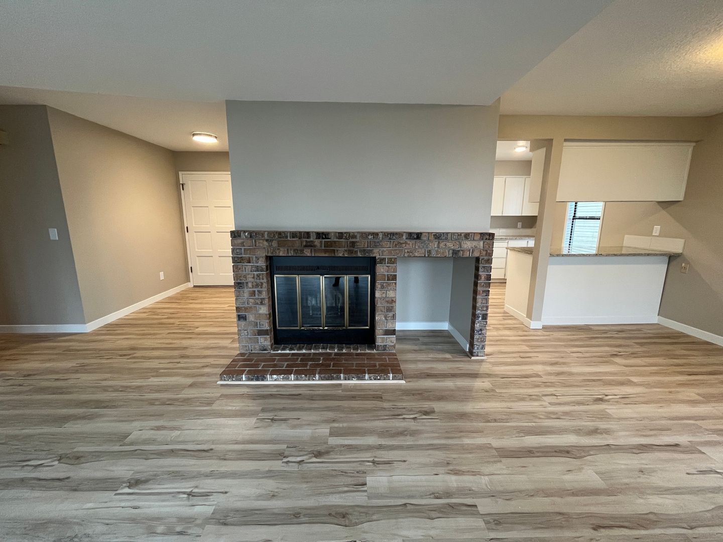 Building Photo - 4387 Imperial Dr