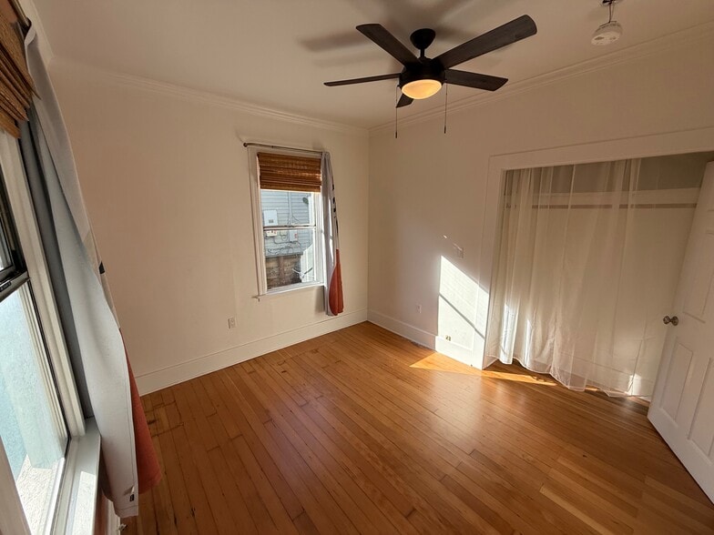 Building Photo - 1258 67th St