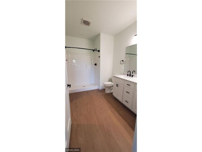 Building Photo - 1229-1231 Wisteria Ln