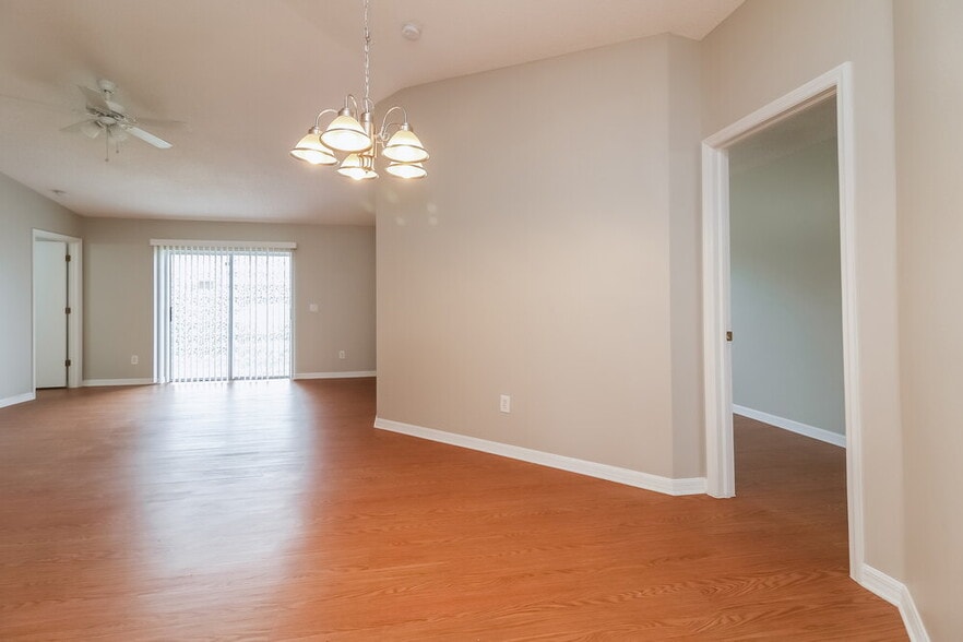 Building Photo - 13331 Prestwick Dr