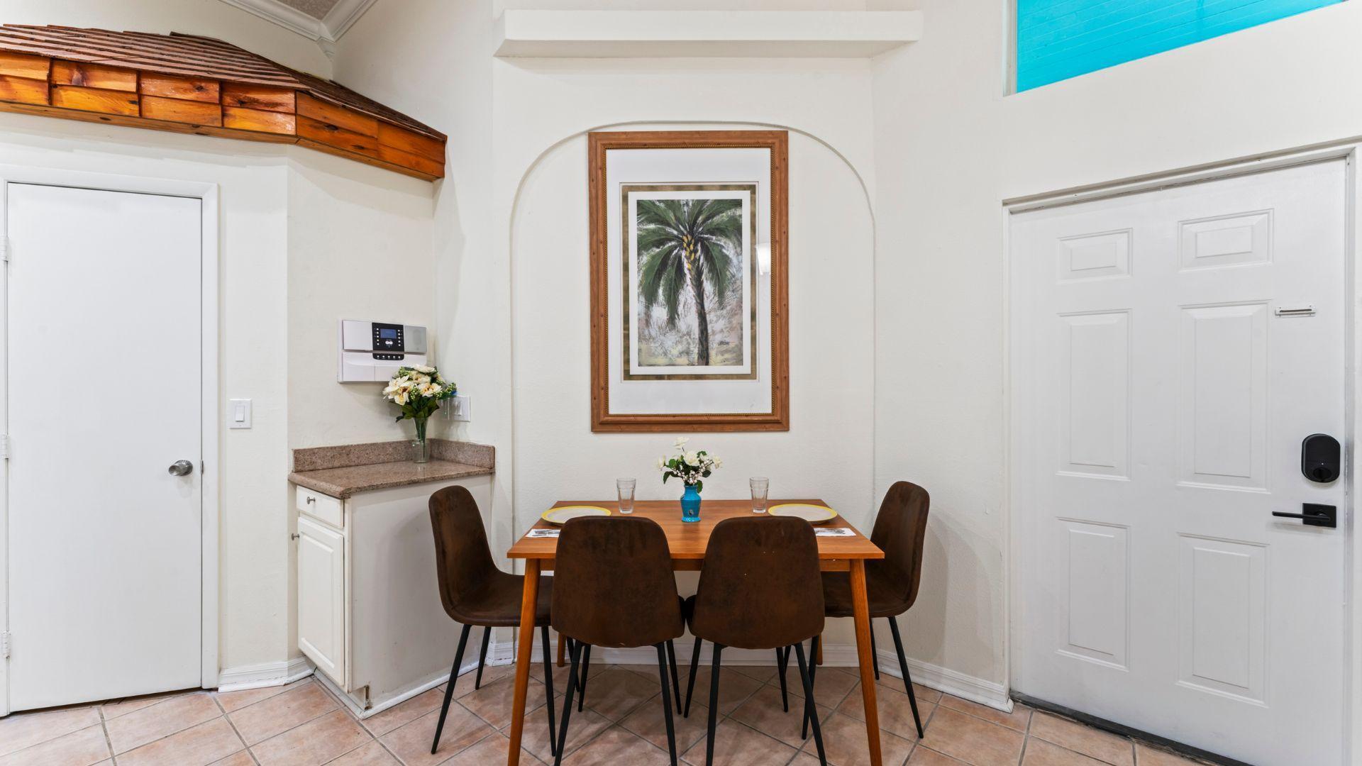 Building Photo - 1433 Ida St