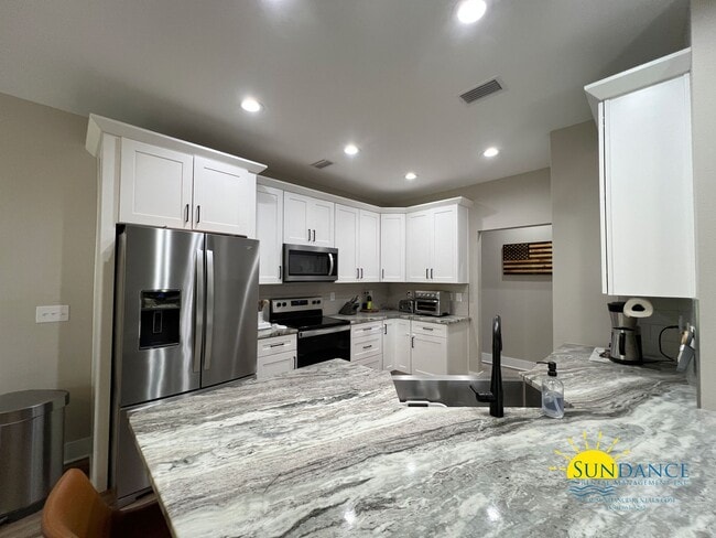 Building Photo - Spacious 4BR Home with Modern Finishes in Mossy Oaks Plantation!