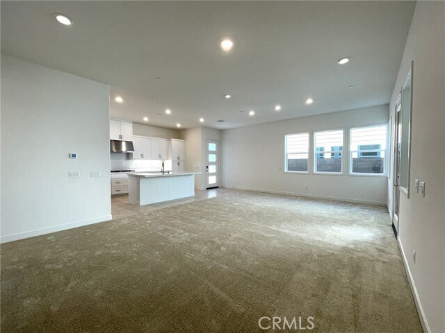 Building Photo - 362 Merit