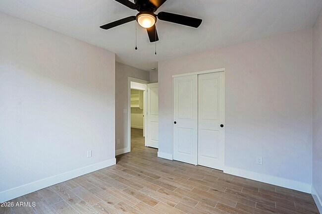 Building Photo - 454 S Pioneer