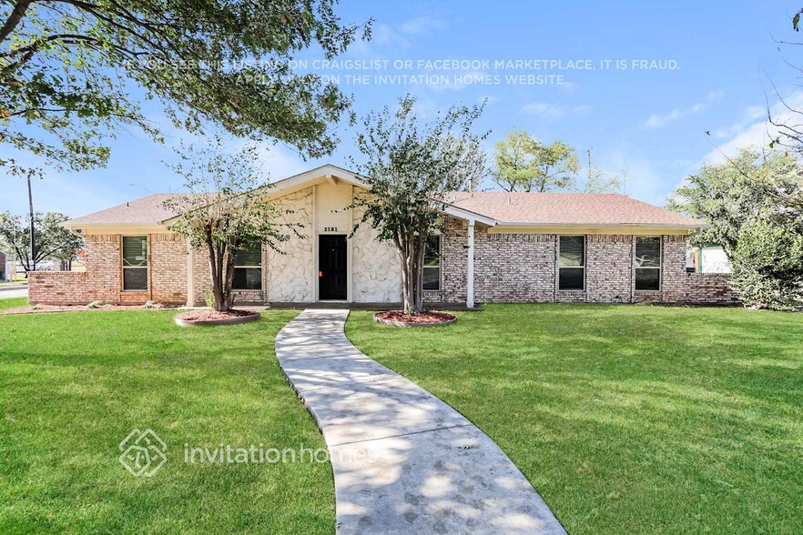 Primary Photo - 2101 Colonial Dr