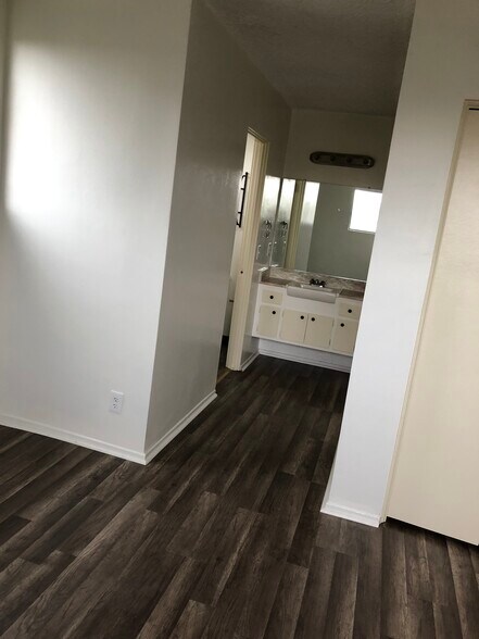 master bedroom - 1342 10th St