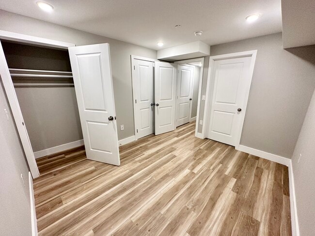 Building Photo - 2009 N Darien St