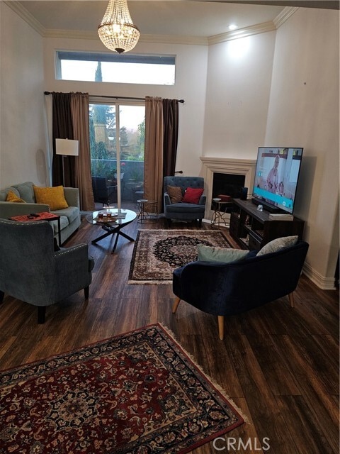 Building Photo - 14343 Burbank Blvd