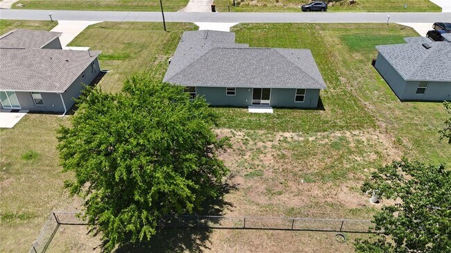 Building Photo - 115 Juniper Run