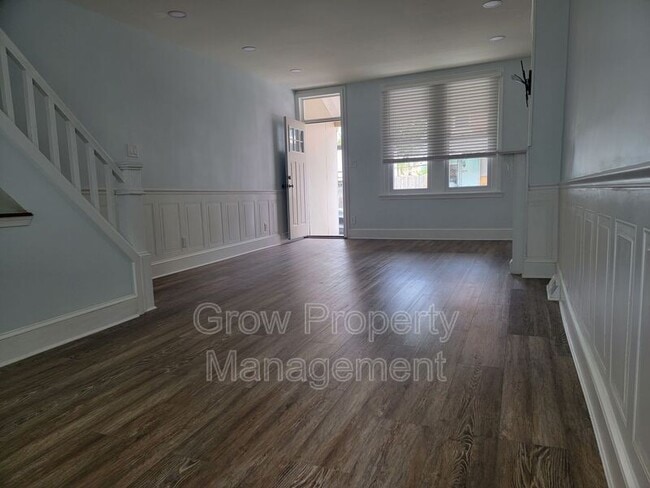 Building Photo - 3632 Earp St