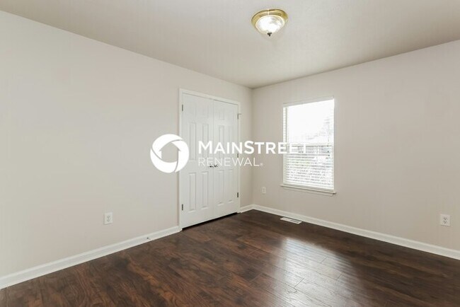 Building Photo - 3 Bedroom Pet-Friendly Home in SHEPHERDSVI...