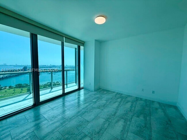 Building Photo - 888 Biscayne Blvd