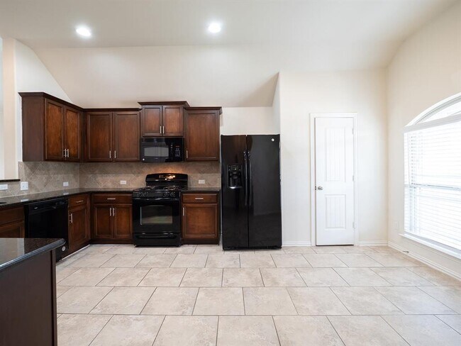 Building Photo - 238 Travertine Trail