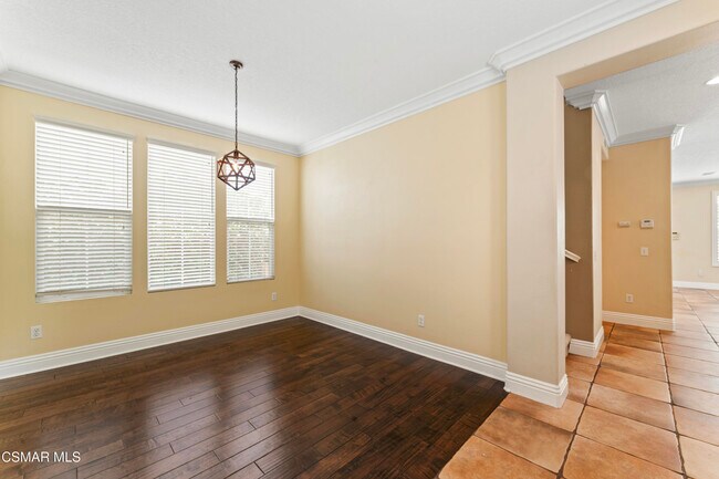 Building Photo - 186 Parkside Dr