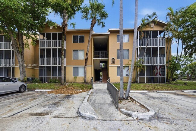 Building Photo - 4045 W McNab Rd