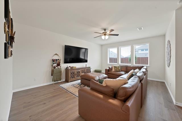 Building Photo - 9720 Lariat Dr