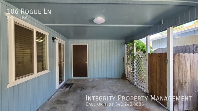 Building Photo - 106 Rogue Ln