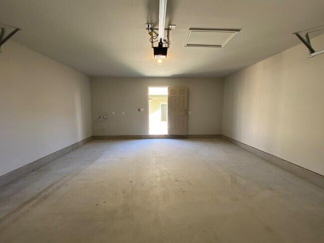 Building Photo - 17926 Papaveri Wy