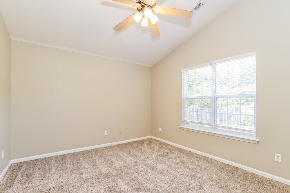 Building Photo - 4412 Gray Wolf Way