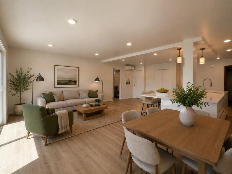 Building Photo - 504 S Coeur d'Alene St