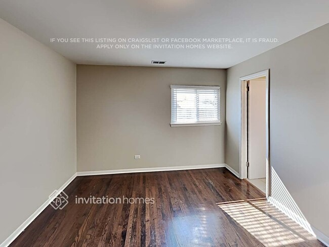 Building Photo - 916 Elsie Dr