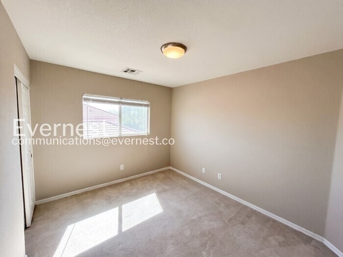 Building Photo - 11221 Salentino Ave
