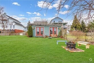 Building Photo - 624 Quinnipiac Ave
