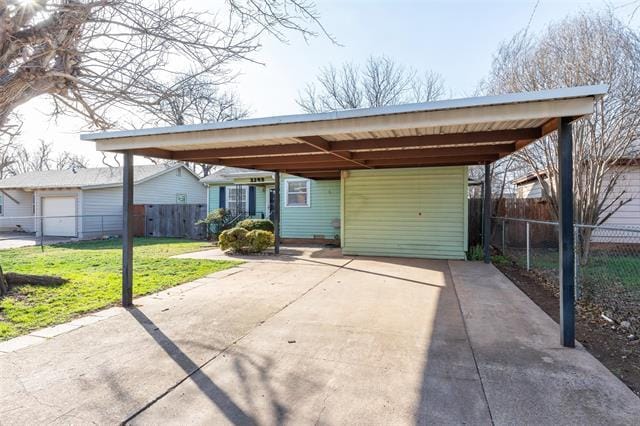 Building Photo - 3249 S 13th St