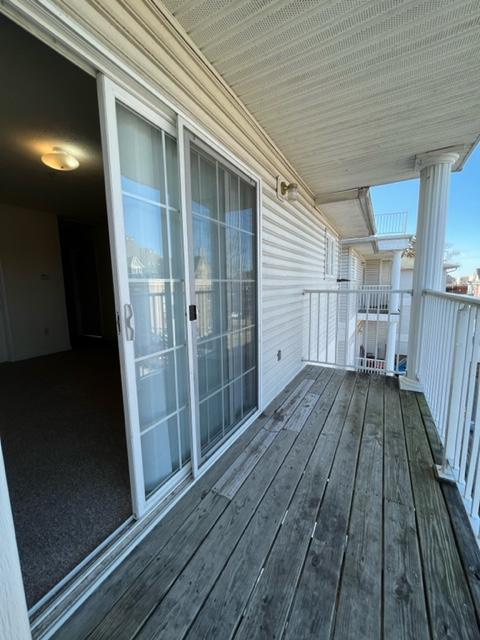 Building Photo - 620 15th St