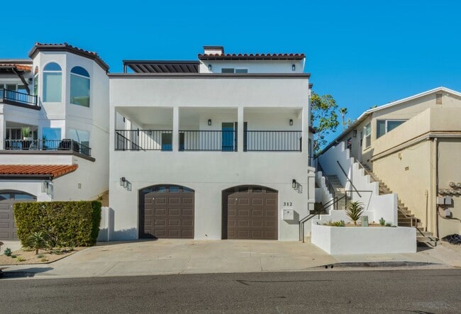 Building Photo - 312 Cazador Ln