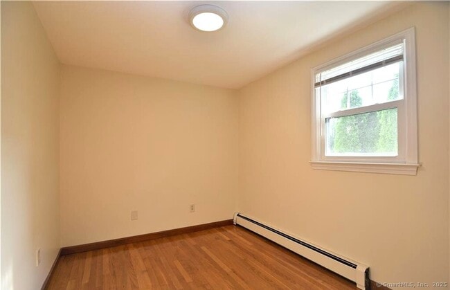Building Photo - 54 Mozart St