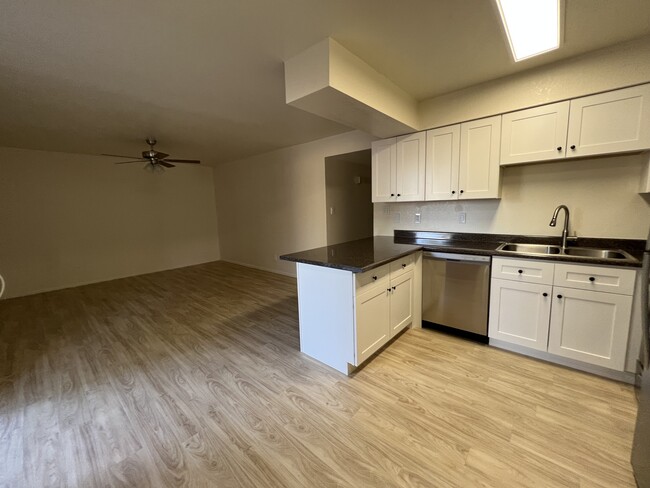 New Kitchen with stainless steel appliances - 9860 E Broadway Rd