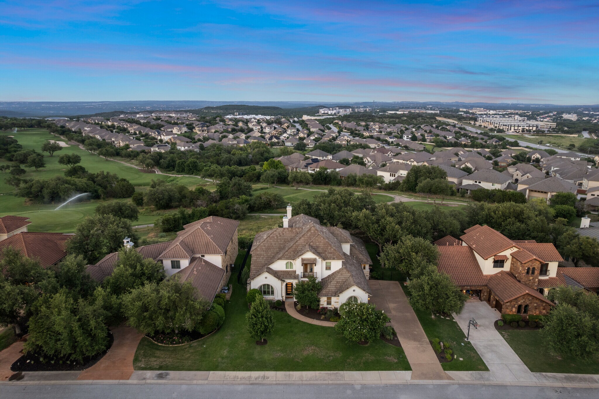 Building Photo - 4113 Sugarloaf Dr