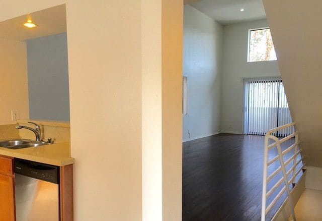 Building Photo - 3712 Evans St W