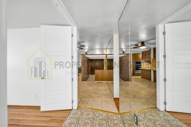 Building Photo - Charming 3-Bed Ranch Home with room for 4t...