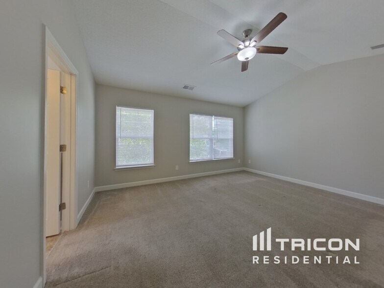 Building Photo - 1427 Matthew Allen Cir